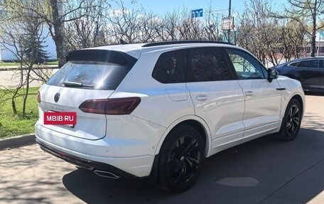 Volkswagen Touareg III, 2021 год, 6 999 000 рублей, 5 фотография