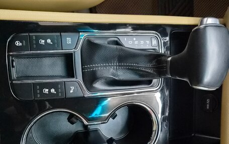 KIA Carnival III, 2018 год, 2 499 000 рублей, 10 фотография