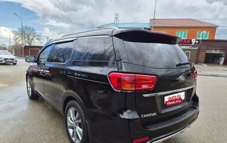 KIA Carnival III, 2018 год, 2 499 000 рублей, 6 фотография