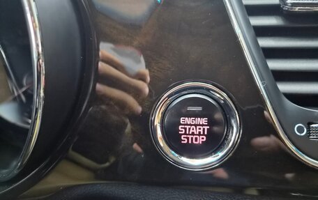 KIA Carnival III, 2018 год, 2 499 000 рублей, 11 фотография