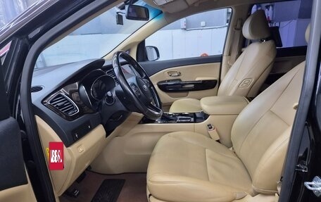 KIA Carnival III, 2018 год, 2 499 000 рублей, 22 фотография