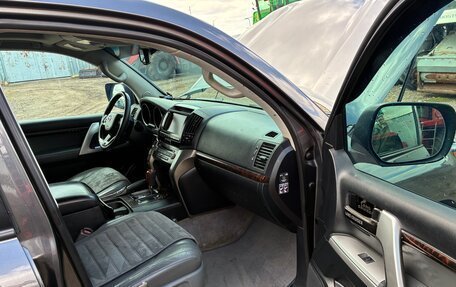 Toyota Land Cruiser 200, 2010 год, 3 000 000 рублей, 8 фотография