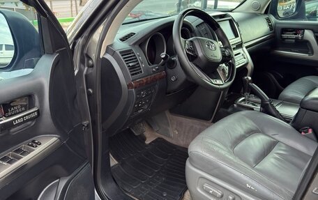 Toyota Land Cruiser 200, 2010 год, 3 000 000 рублей, 12 фотография