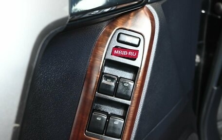 Toyota Land Cruiser Prado 150 рестайлинг 2, 2015 год, 3 450 000 рублей, 14 фотография