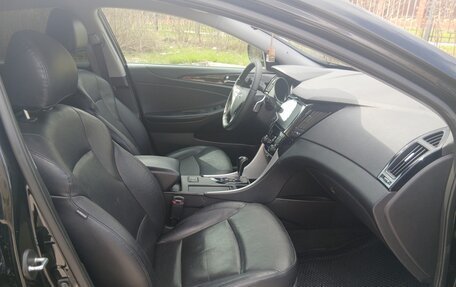 Hyundai Sonata VI, 2012 год, 1 350 000 рублей, 15 фотография