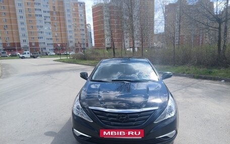 Hyundai Sonata VI, 2012 год, 1 350 000 рублей, 8 фотография
