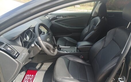 Hyundai Sonata VI, 2012 год, 1 350 000 рублей, 13 фотография