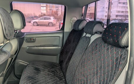 Toyota Hilux VII, 2013 год, 1 780 000 рублей, 7 фотография