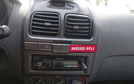 Hyundai Accent II, 2003 год, 250 000 рублей, 2 фотография