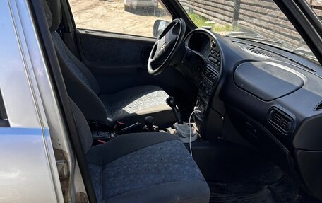 Chevrolet Niva I рестайлинг, 2005 год, 170 000 рублей, 7 фотография