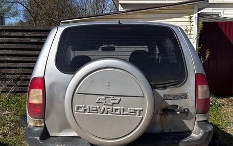 Chevrolet Niva I рестайлинг, 2005 год, 170 000 рублей, 2 фотография