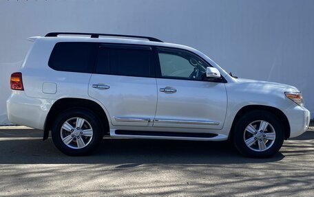 Toyota Land Cruiser 200, 2014 год, 4 740 000 рублей, 4 фотография