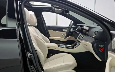 Mercedes-Benz E-Класс, 2023 год, 4 900 173 рублей, 8 фотография
