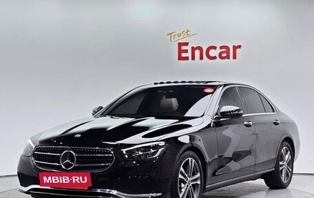 Mercedes-Benz E-Класс, 2023 год, 4 900 173 рублей, 16 фотография