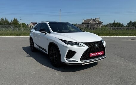 Lexus RX IV рестайлинг, 2021 год, 6 200 000 рублей, 1 фотография