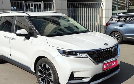 KIA Carnival, 2020 год, 4 000 000 рублей, 1 фотография