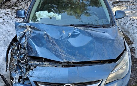 Opel Astra J, 2013 год, 375 000 рублей, 1 фотография