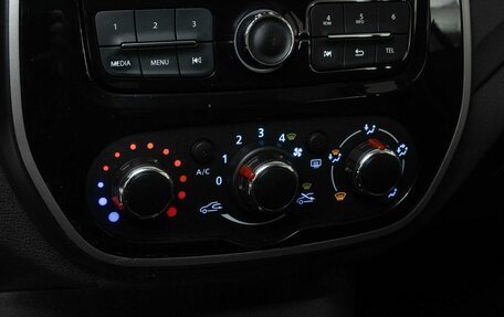 Renault Kaptur I рестайлинг, 2017 год, 1 370 000 рублей, 8 фотография