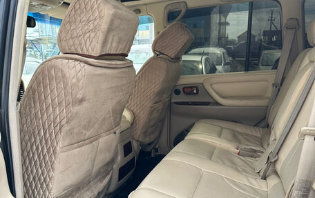 Toyota Land Cruiser 100 рестайлинг 2, 2000 год, 1 250 000 рублей, 16 фотография