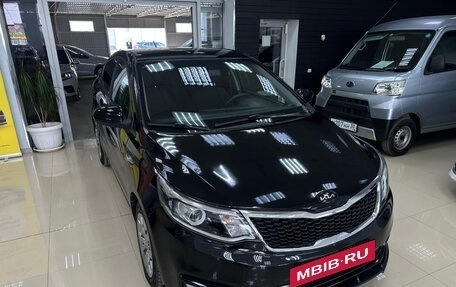 KIA Rio III рестайлинг, 2015 год, 700 000 рублей, 3 фотография