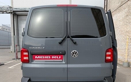 Volkswagen Caravelle T6 рестайлинг, 2019 год, 3 697 000 рублей, 2 фотография