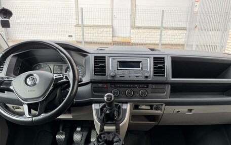 Volkswagen Caravelle T6 рестайлинг, 2019 год, 3 697 000 рублей, 8 фотография