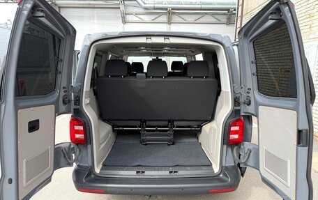 Volkswagen Caravelle T6 рестайлинг, 2019 год, 3 697 000 рублей, 15 фотография