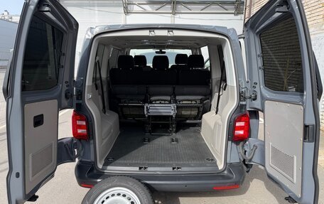 Volkswagen Caravelle T6 рестайлинг, 2019 год, 3 697 000 рублей, 17 фотография