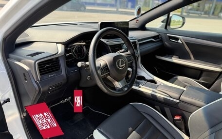 Lexus RX IV рестайлинг, 2021 год, 6 200 000 рублей, 8 фотография