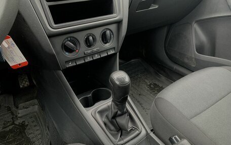 Skoda Rapid I, 2014 год, 995 000 рублей, 12 фотография