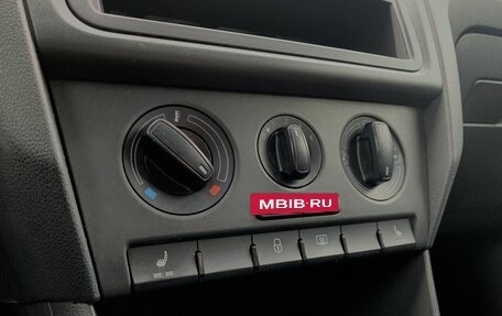 Skoda Rapid I, 2014 год, 995 000 рублей, 13 фотография