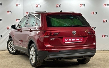 Volkswagen Tiguan II, 2018 год, 2 499 000 рублей, 6 фотография