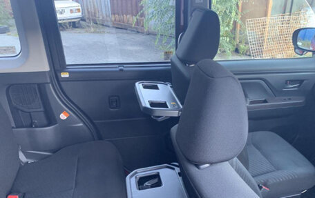 Toyota Tank I, 2018 год, 1 199 000 рублей, 6 фотография