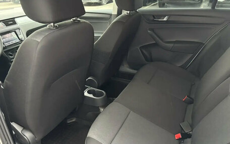 Skoda Rapid I, 2018 год, 1 350 000 рублей, 19 фотография