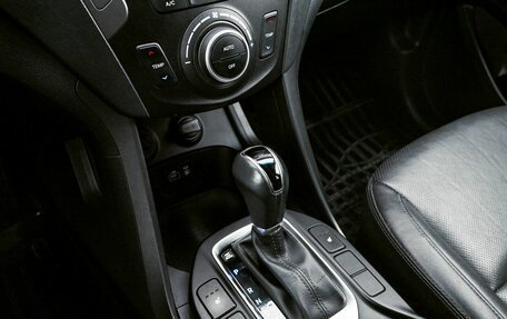 Hyundai Santa Fe III рестайлинг, 2017 год, 2 525 000 рублей, 17 фотография