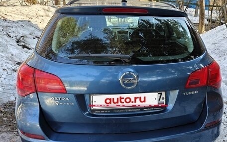 Opel Astra J, 2013 год, 375 000 рублей, 10 фотография