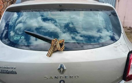 Renault Sandero II рестайлинг, 2017 год, 195 000 рублей, 10 фотография