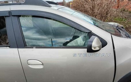 Renault Sandero II рестайлинг, 2017 год, 195 000 рублей, 9 фотография