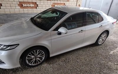 Toyota Camry, 2018 год, 3 000 000 рублей, 1 фотография