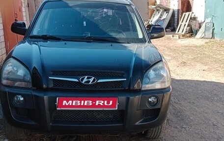 Hyundai Tucson III, 2008 год, 900 000 рублей, 1 фотография