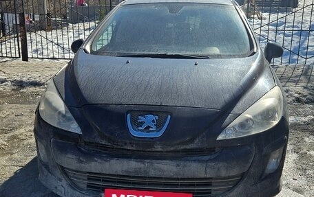 Peugeot 308 II, 2010 год, 220 000 рублей, 2 фотография