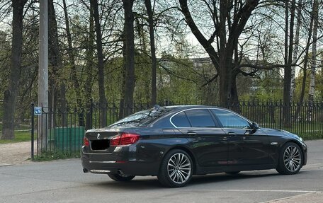 BMW 5 серия, 2011 год, 1 950 000 рублей, 3 фотография