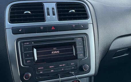 Volkswagen Polo VI (EU Market), 2013 год, 799 000 рублей, 24 фотография