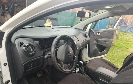 Renault Kaptur I рестайлинг, 2019 год, 850 000 рублей, 11 фотография