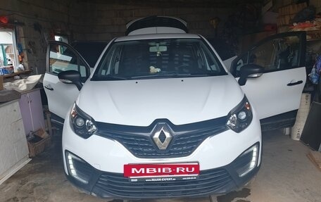 Renault Kaptur I рестайлинг, 2019 год, 850 000 рублей, 13 фотография