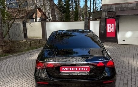 Mercedes-Benz E-Класс, 2023 год, 7 190 000 рублей, 9 фотография