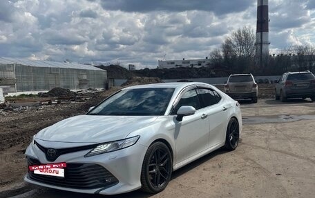 Toyota Camry, 2020 год, 3 200 000 рублей, 7 фотография