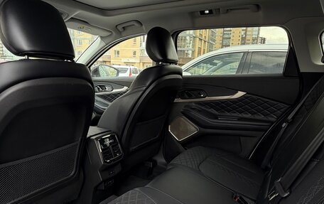 CheryExeed TXL, 2023 год, 2 700 000 рублей, 16 фотография