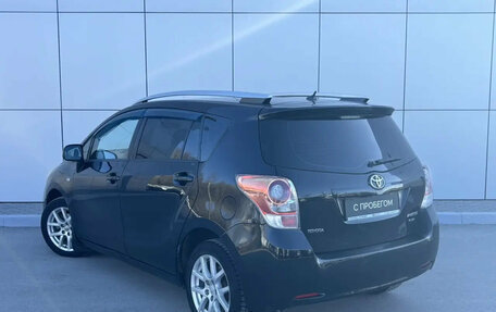 Toyota Verso I, 2011 год, 960 000 рублей, 3 фотография