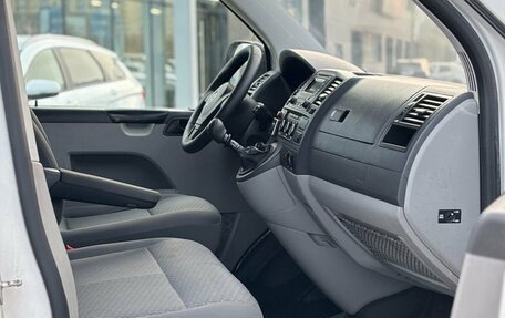 Volkswagen Transporter T5 рестайлинг, 2012 год, 900 000 рублей, 9 фотография